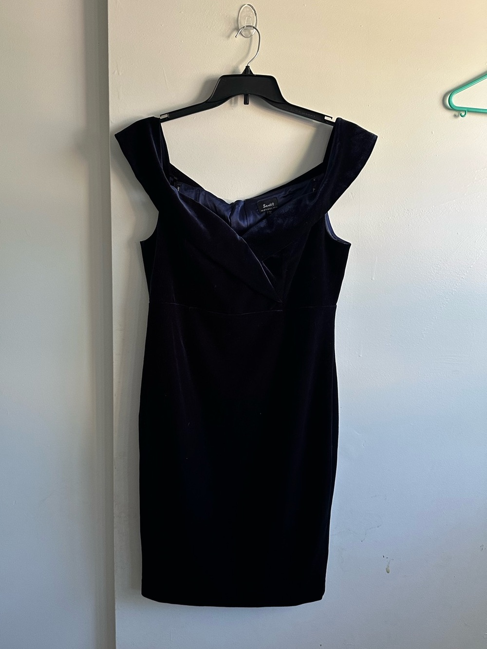 Bardot Off-Shoulder Velvet Cocktail Dress in Navy Blue